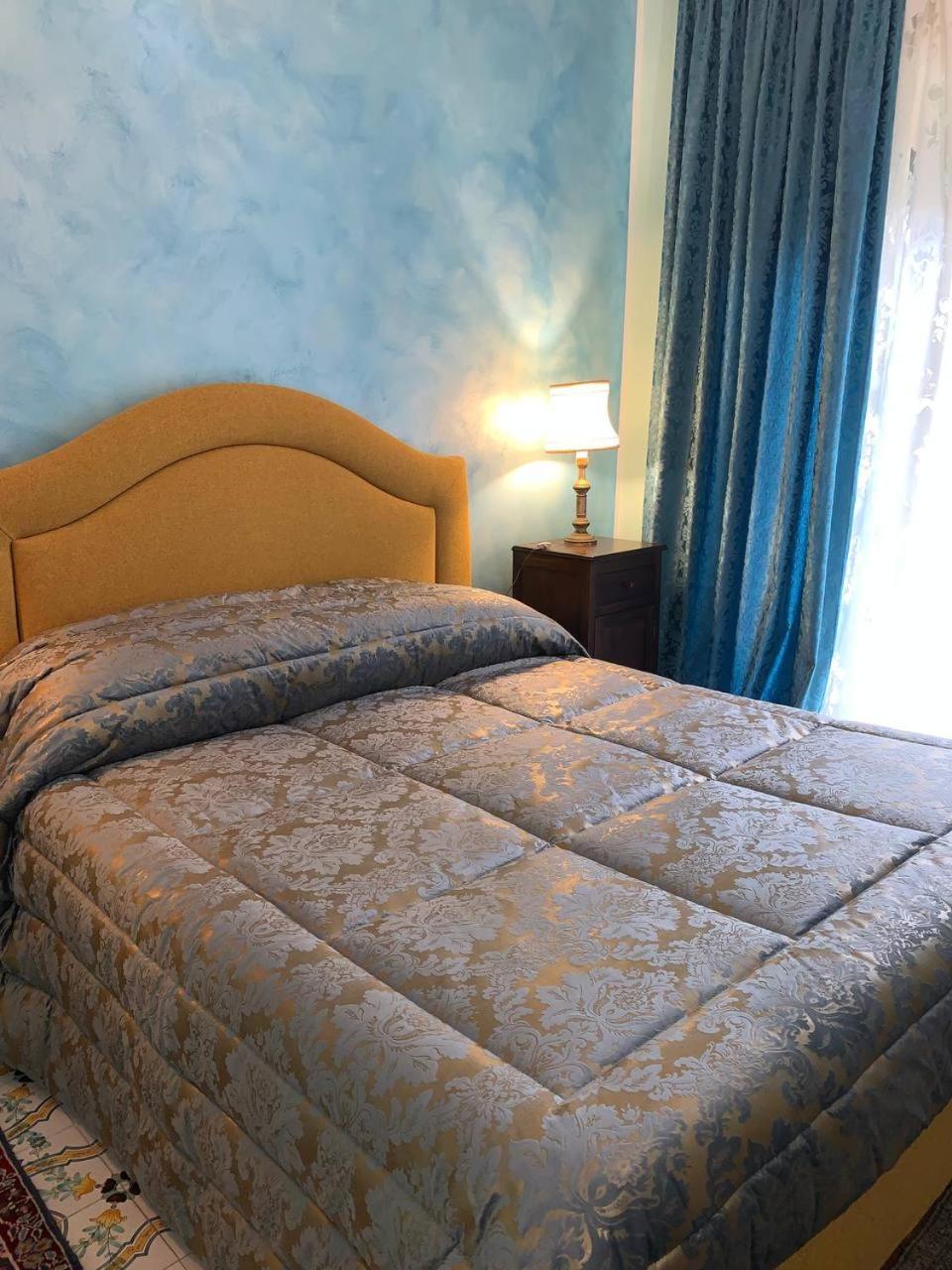 Blue Sea Bed & Breakfast Roccella Ionica Exterior foto