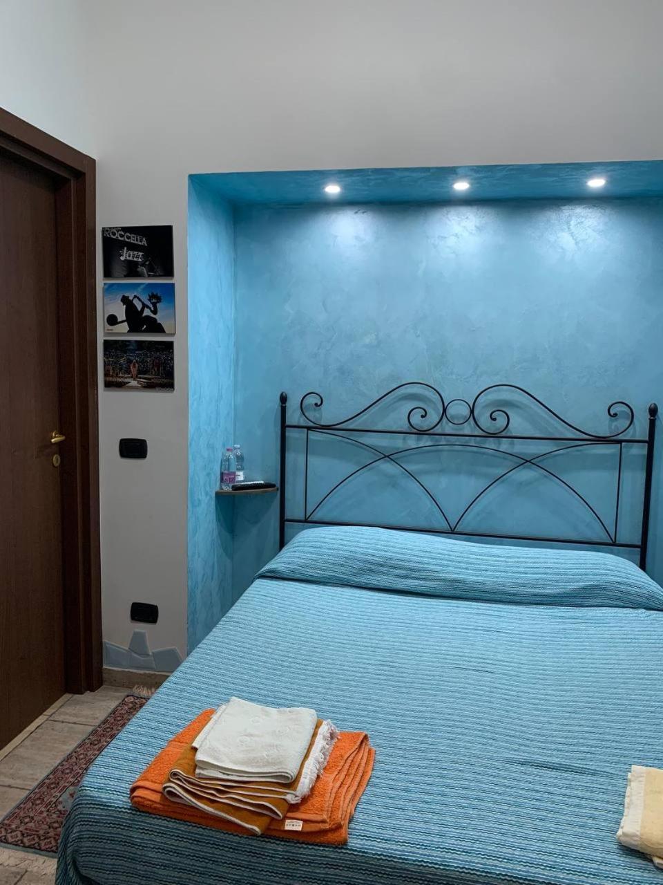 Blue Sea Bed & Breakfast Roccella Ionica Exterior foto